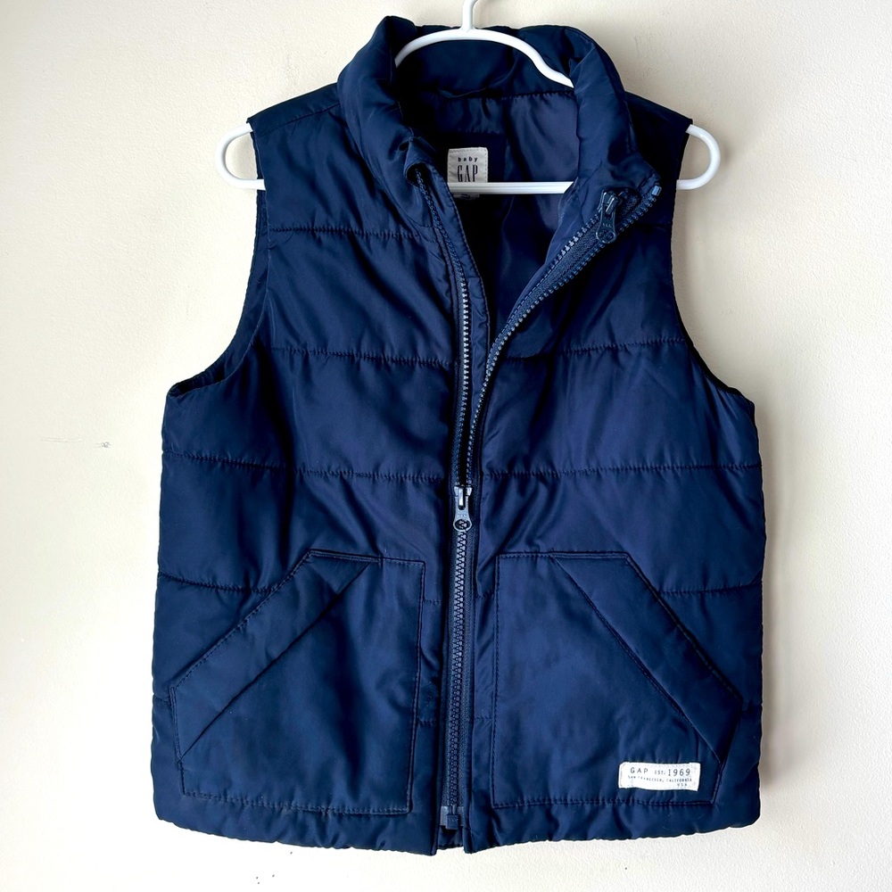 GAP Baby Blue Quilted Vest 5yrs